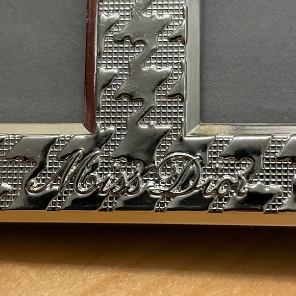 Vintage mini Miss Dior photo frame - Picture 2 of 2